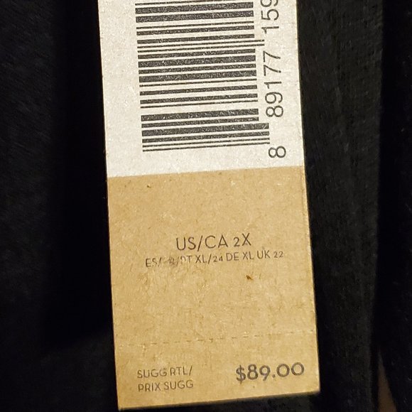 B2G1 - Brand new 3/4 sleeve off the shoulder sweater - Picture 4 of 5